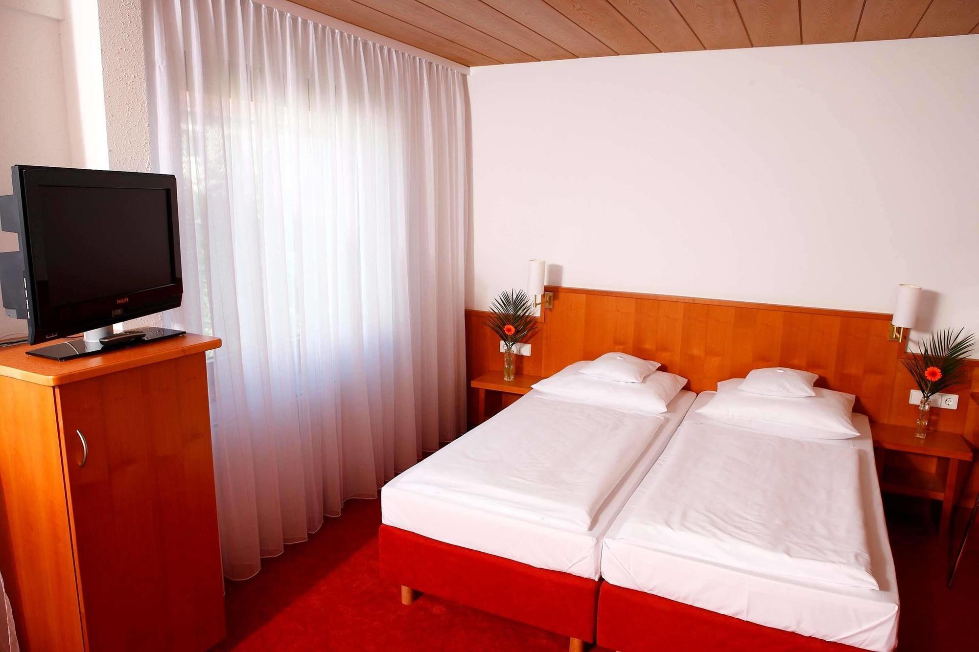 Hotel Stuttgart 21 Kamer foto