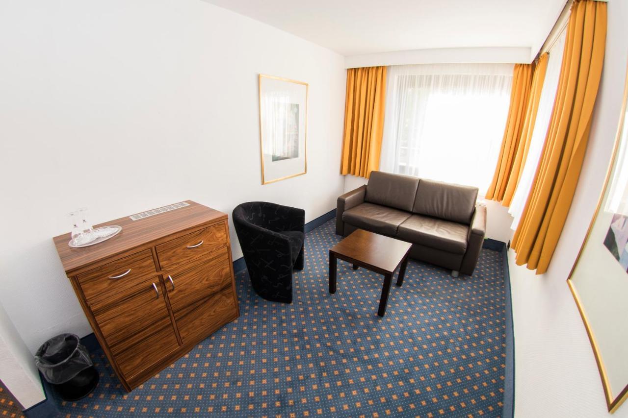 Hotel Stuttgart 21 Kamer foto